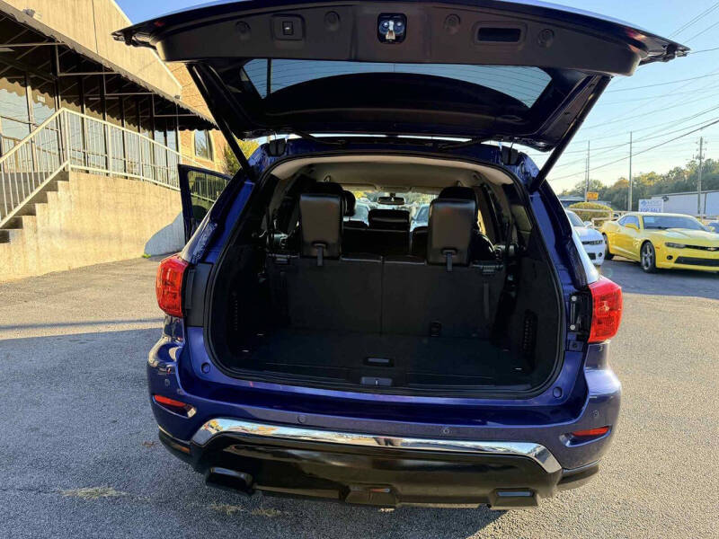 2020 Nissan Pathfinder SL