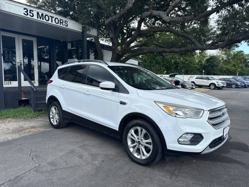 2018 Ford Escape SE