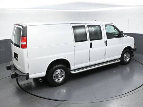 2024 Chevrolet Express 2500