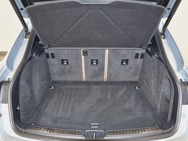 2021 Porsche Macan S