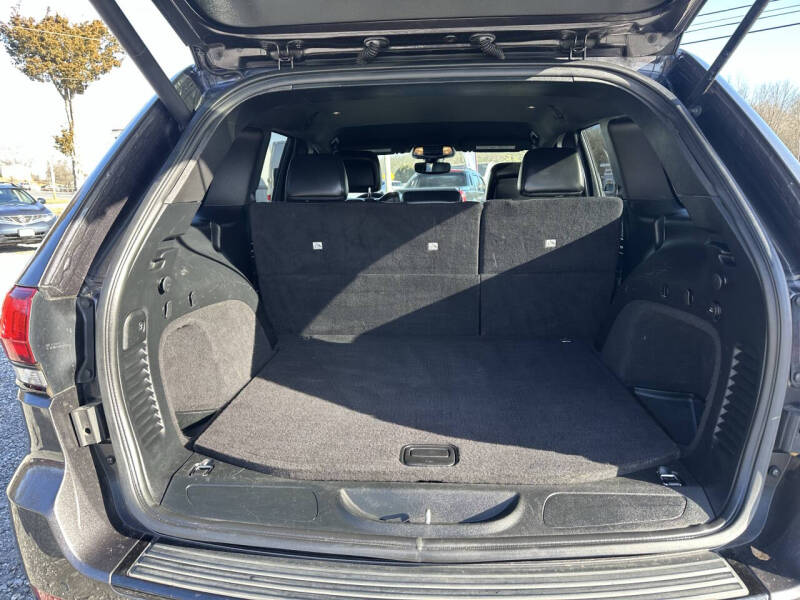 2018 Jeep Grand Cherokee Laredo E