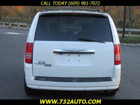 2008 Chrysler Town and Country Touring