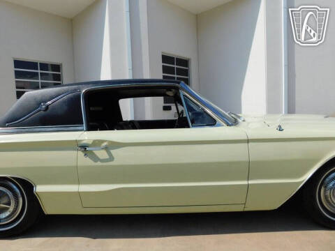 1966 Ford Thunderbird