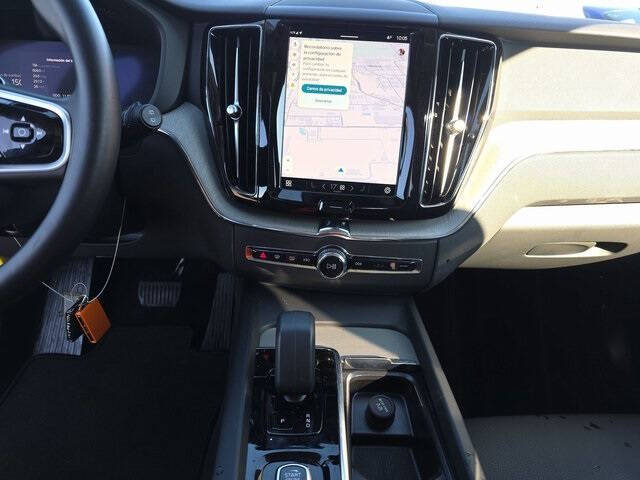 2025 Volvo XC60 B5 Plus Dark Theme