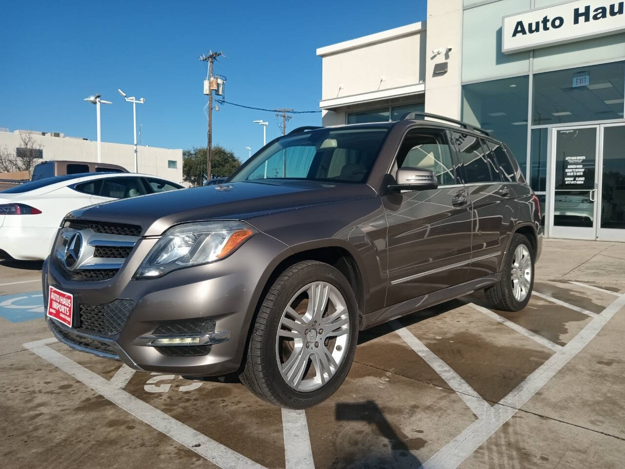 2013 Mercedes-Benz GLK for sale at Auto Haus Imports in Irving, TX