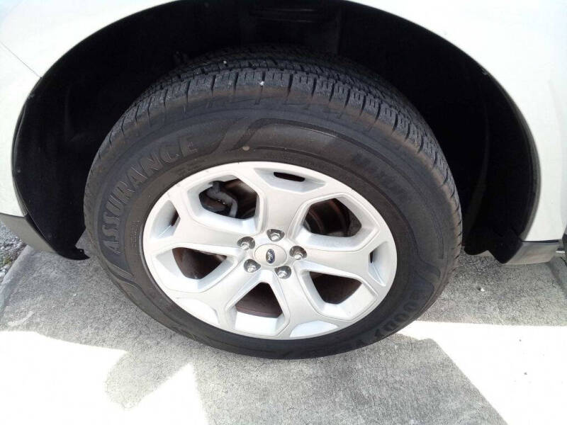 2014 Ford Edge SE
