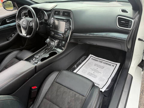 2023 Nissan Maxima 3.5 SR