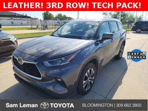 2021 Toyota Highlander for sale at Sam Leman Toyota Bloomington in Bloomington IL