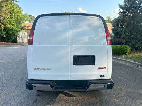 2019 GMC Savana 2500