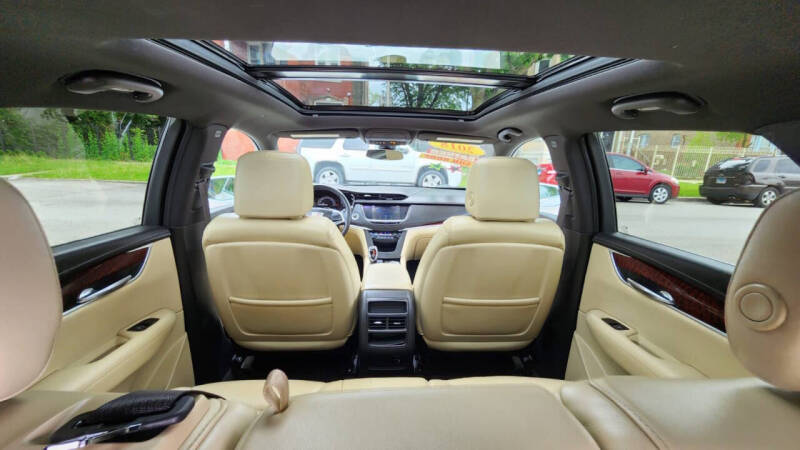 2018 Cadillac XT5 Luxury