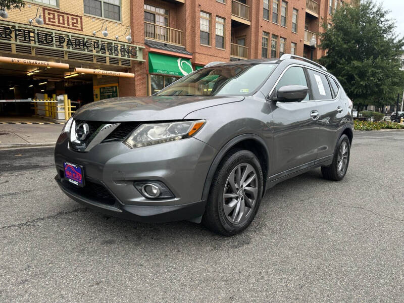 2016 Nissan Rogue for sale at H & R Auto in Arlington VA