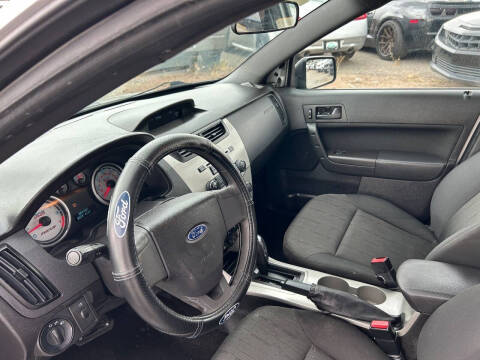 2010 Ford Focus SE