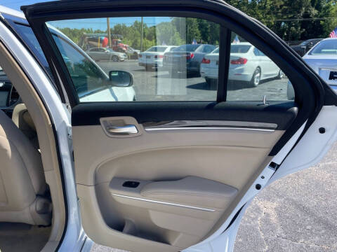 2013 Chrysler 300