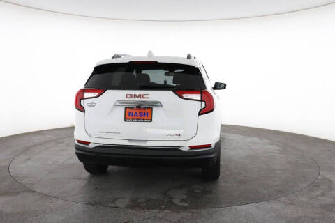 2023 GMC Terrain AT4