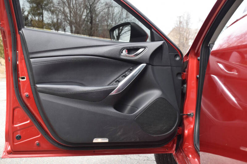 2015 Mazda MAZDA6 i Touring