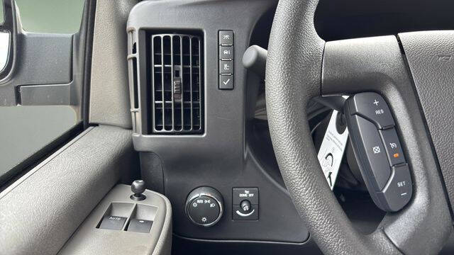 2026 Chevrolet Express 2500