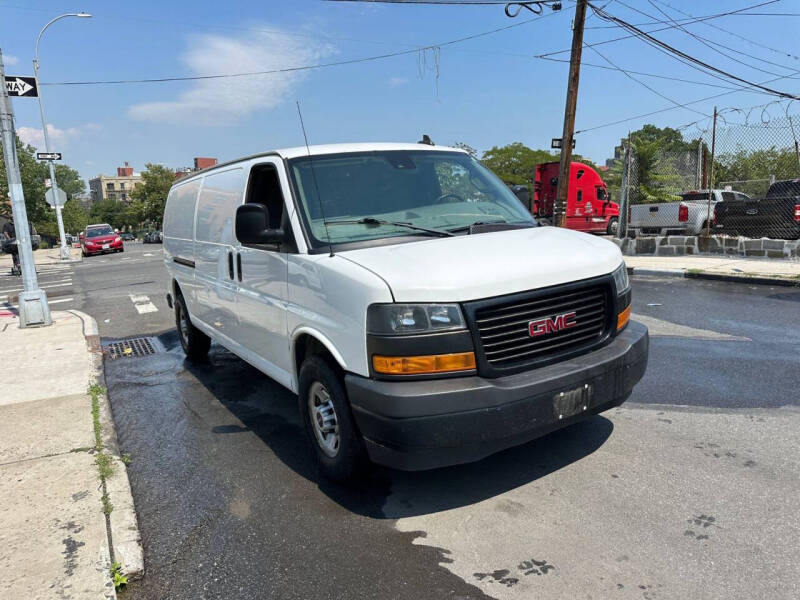 2019 GMC Savana 3500