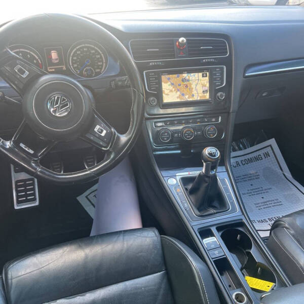 2016 Volkswagen Golf R 4Motion