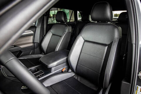 2023 Volkswagen Atlas Cross Sport SE