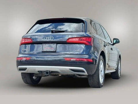 2019 Audi Q5 quattro Prestige 45 TFSI