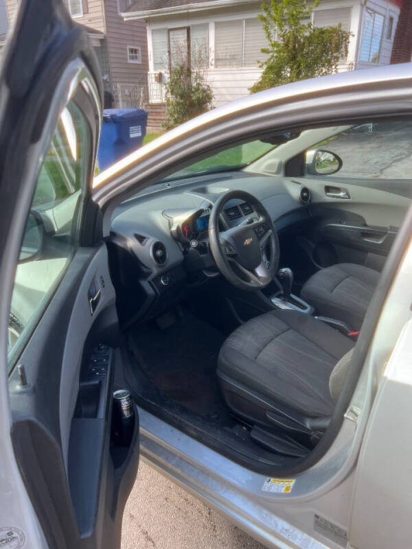 2015 Chevrolet Sonic LT Auto