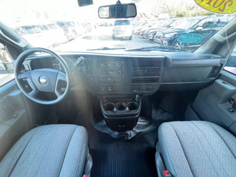 2017 Chevrolet Express 3500