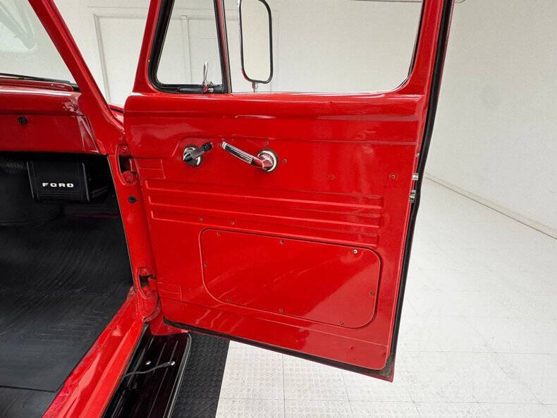 1953 Ford F-100
