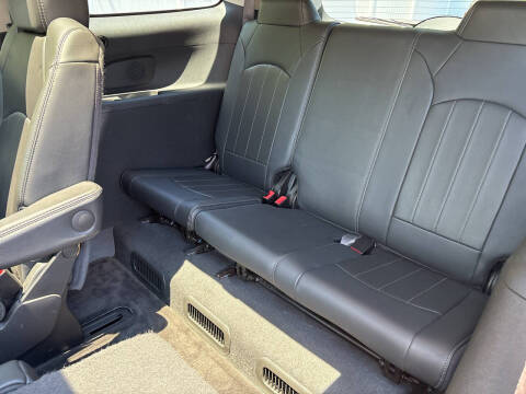 2017 Buick Enclave Leather
