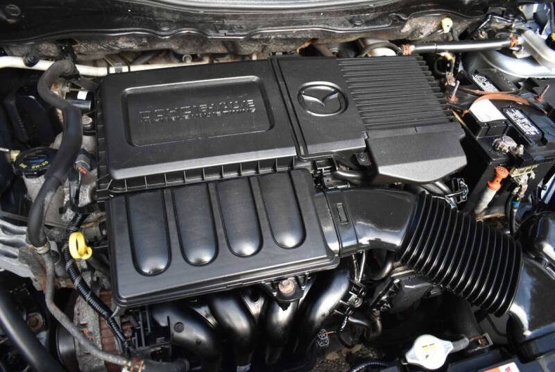 2013 Mazda MAZDA2 Sport