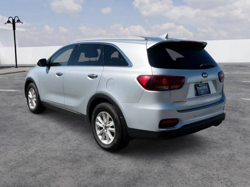 2019 Kia Sorento LX
