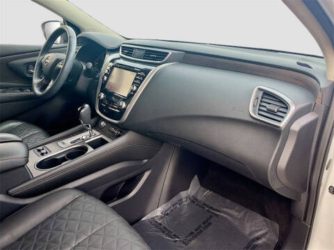 2023 Nissan Murano Platinum