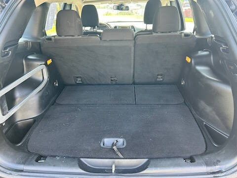 2016 Jeep Cherokee Sport