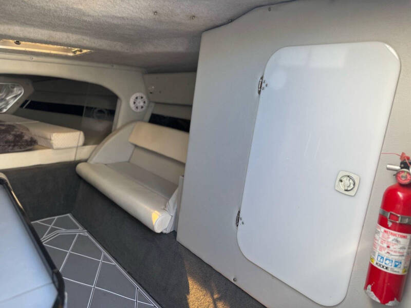 1989 FOUNTAIN 35 LIGHTNING Off Shore