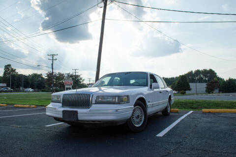 1996 Lincoln Town Car for sale at Auto Ready in Charlotte NC