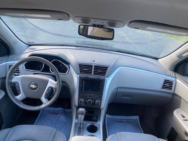 2011 Chevrolet Traverse LT