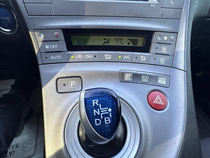 2013 Toyota Prius Two