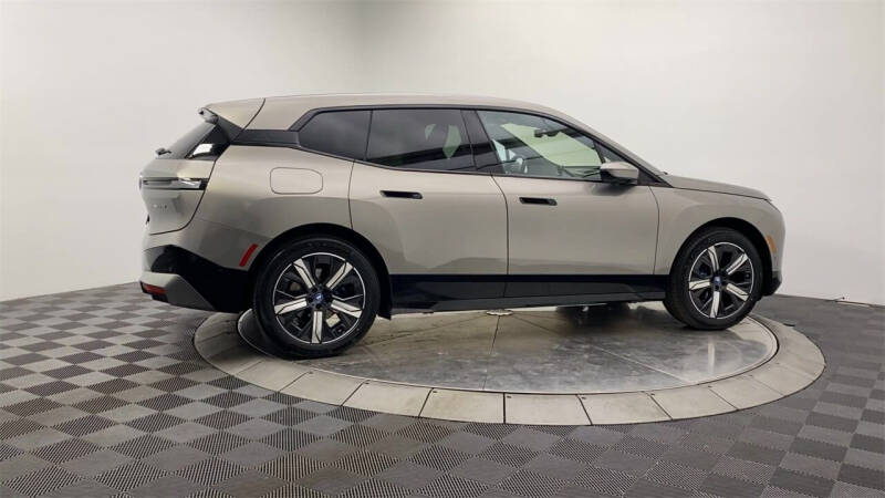 2024 BMW iX xDrive50