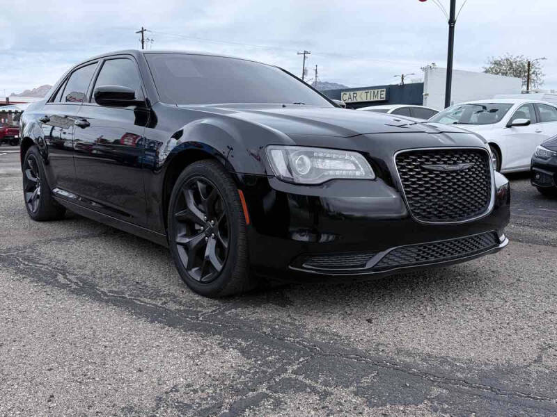 2022 Chrysler 300 Touring