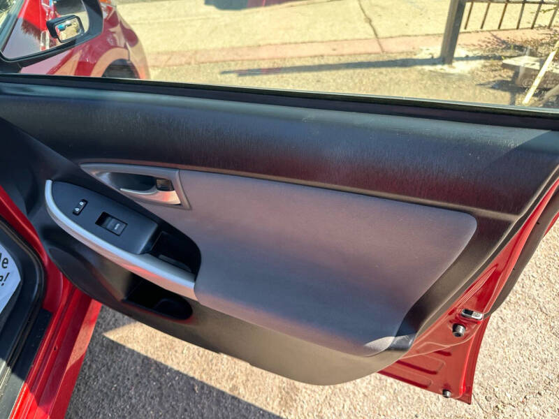 2012 Toyota Prius Three