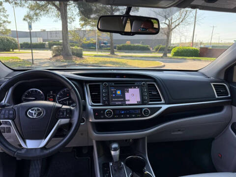 2015 Toyota Highlander