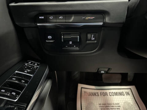 2025 Cadillac Escalade-V