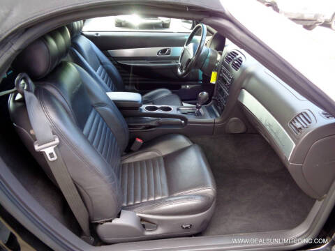 2002 Ford Thunderbird Deluxe