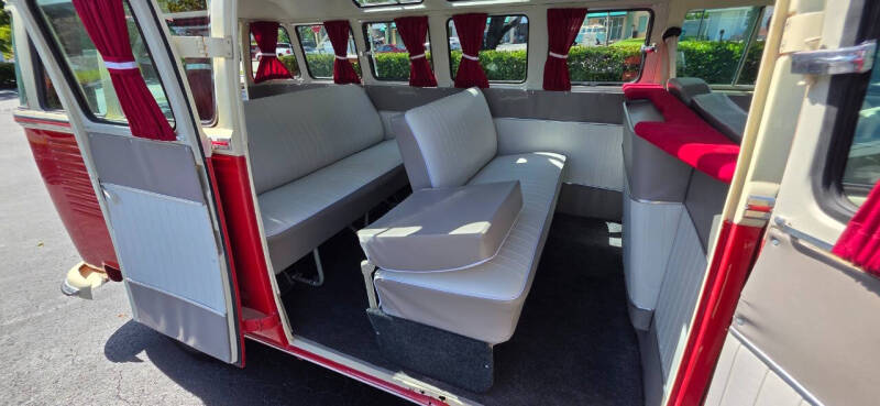 1968 Volkswagen Bus