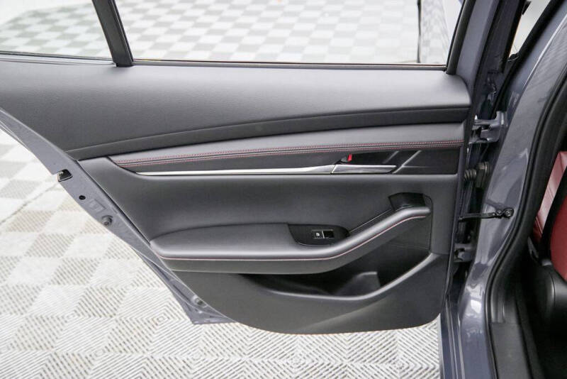 2025 Mazda Mazda3 Sedan 2.5 S Carbon Edition