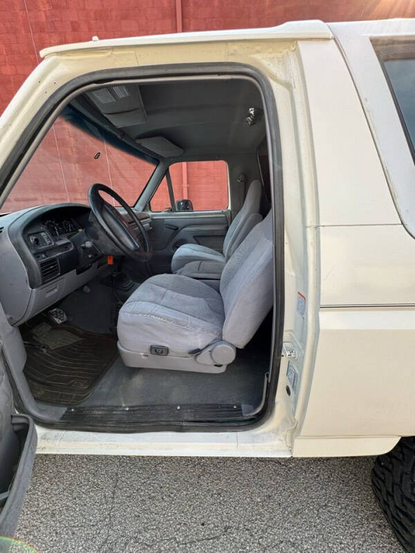 1995 Ford Bronco XLT