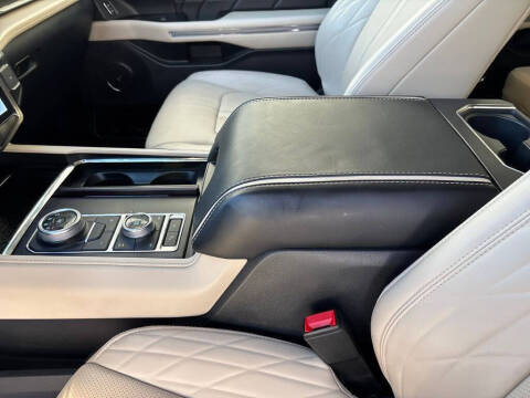 2024 Ford Expedition MAX Platinum