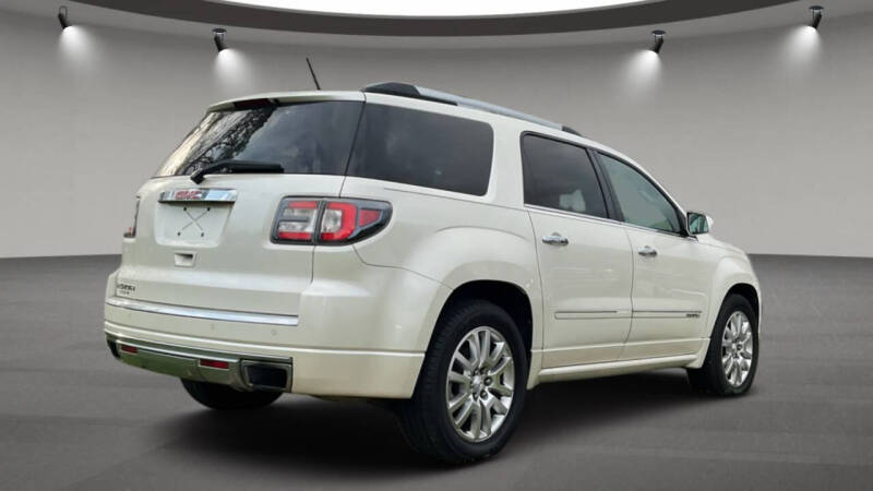 2014 GMC Acadia Denali