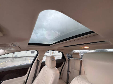 2012 Jaguar XJ