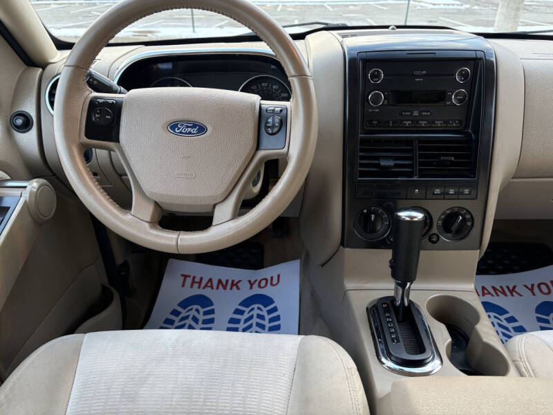 2008 Ford Explorer XLT