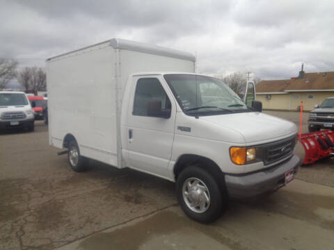 2005 Ford E-Series for sale at King Cargo Vans Inc. in Savage MN